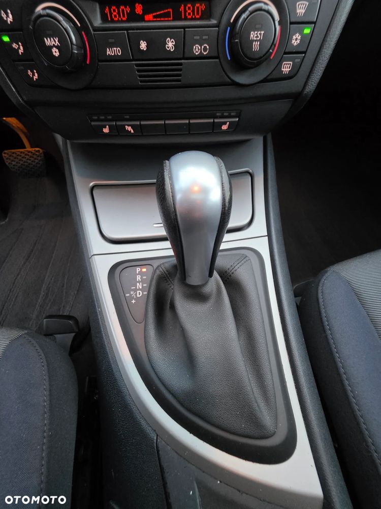 BMW Seria 1 120i - 21