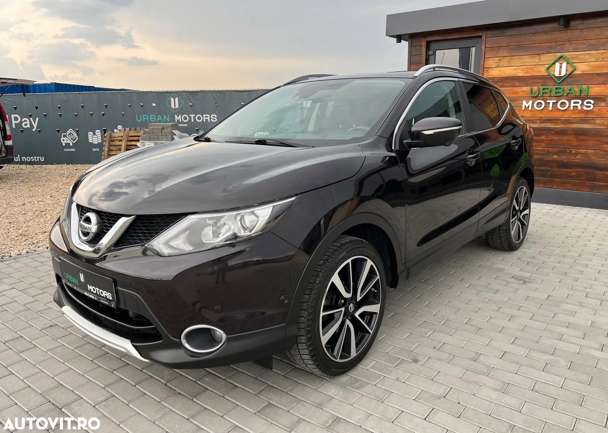 Nissan Qashqai 1.6 DCI Start/Stop Tekna - 14