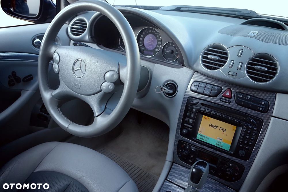 Mercedes-Benz CLK 500 Avantgarde - 14