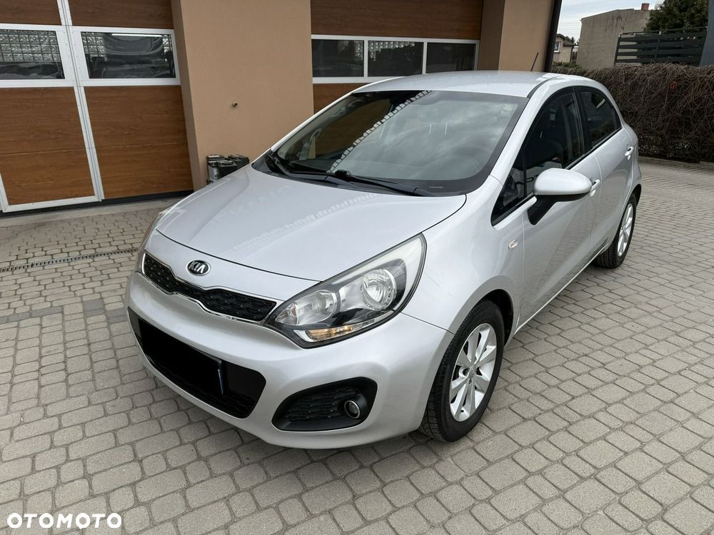 Kia Rio 1.2 Edition 7 - 12
