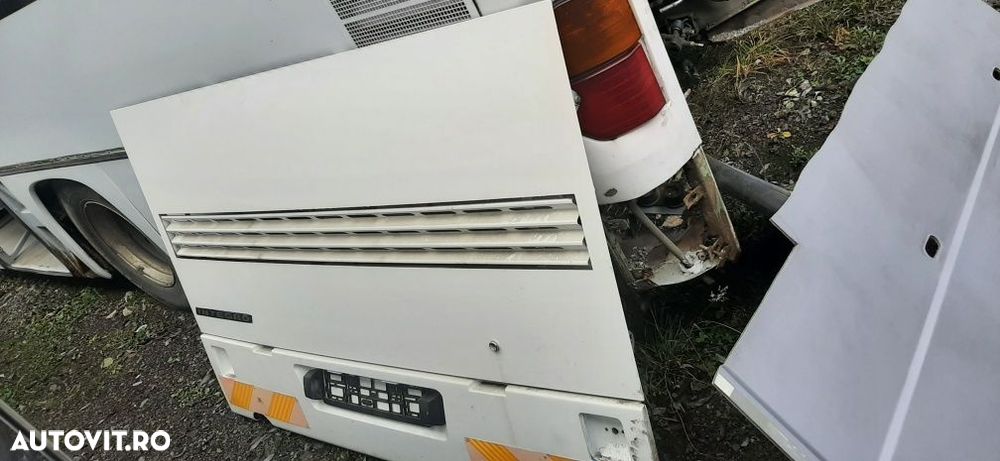 Capota motor autobuz Mercedes Integro 0550-19 din 1999 - 2