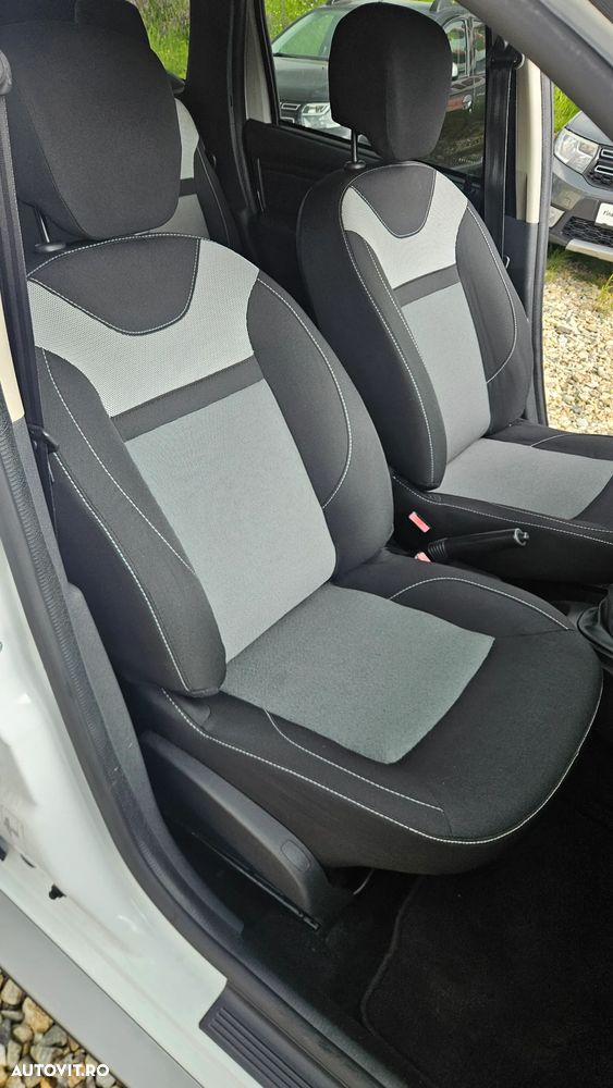 Dacia Duster 1.5 dCi 4x2 Prestige - 6