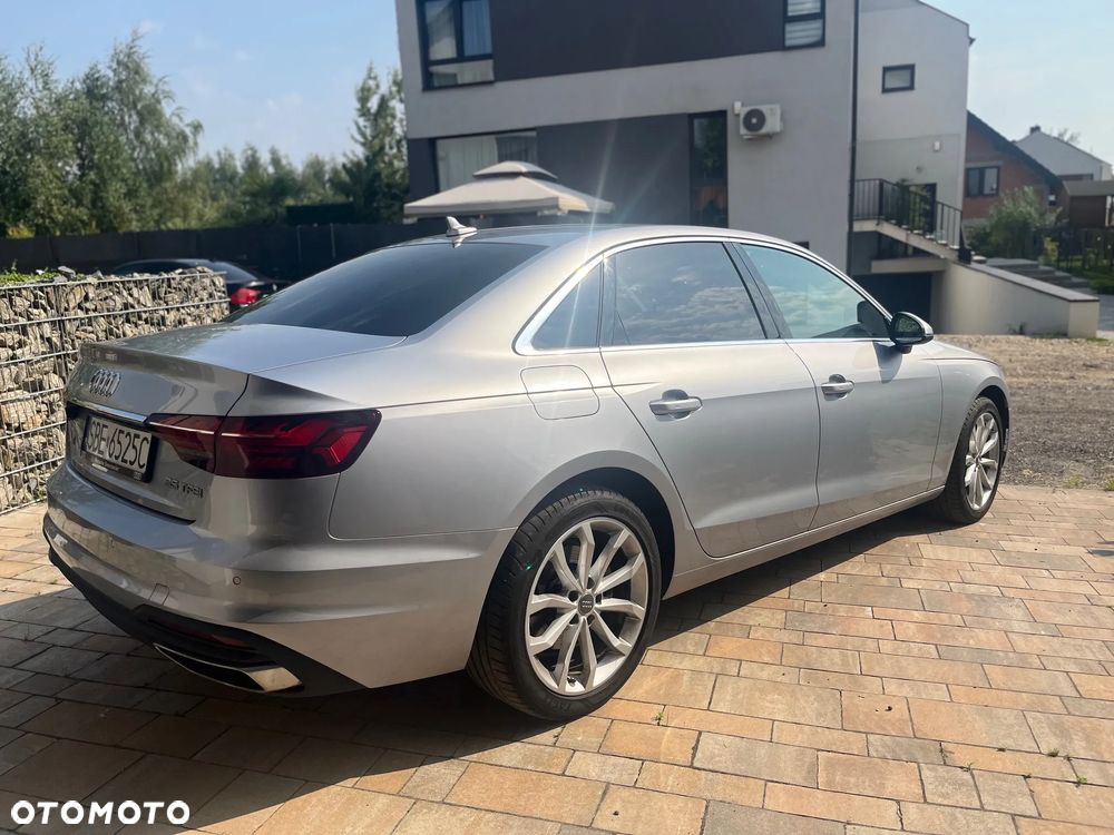 Audi A4 35 TFSI S tronic - 4