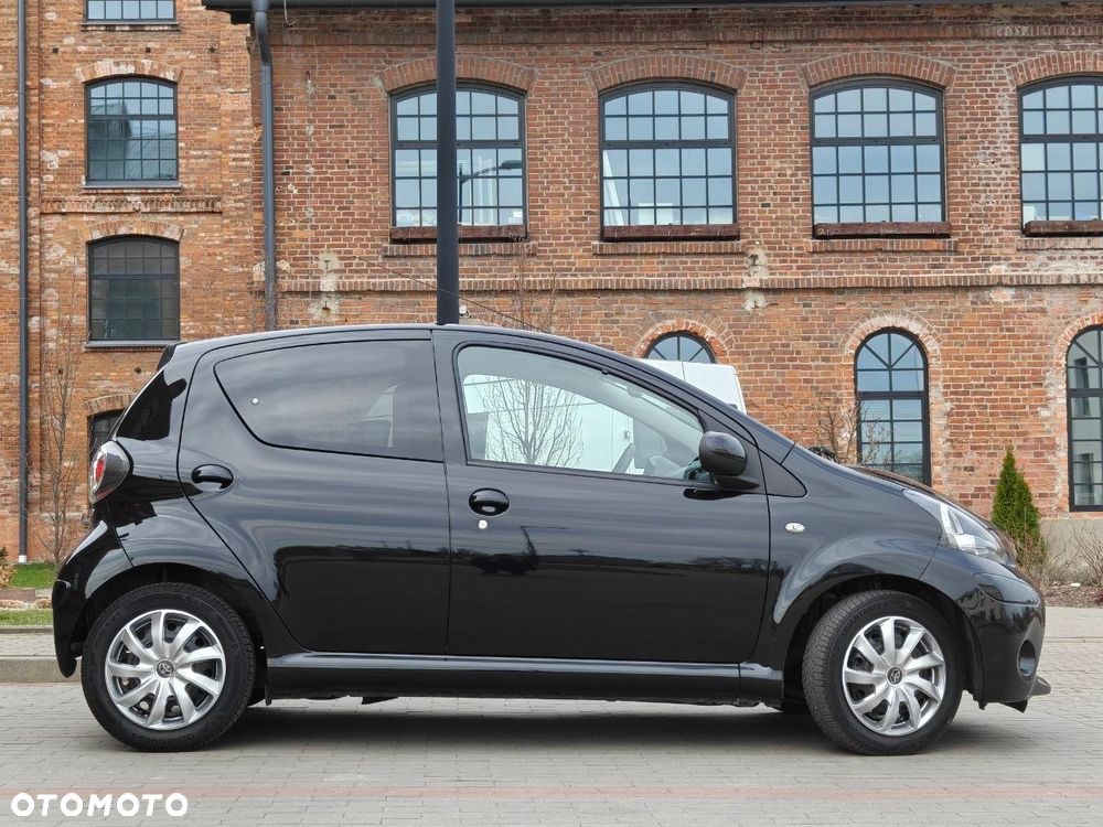 Toyota Aygo - 11