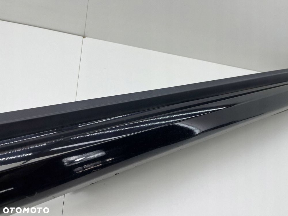 BMW X1 E84 PRAWA NAKŁADKA PROGOWA 7332328 - 6