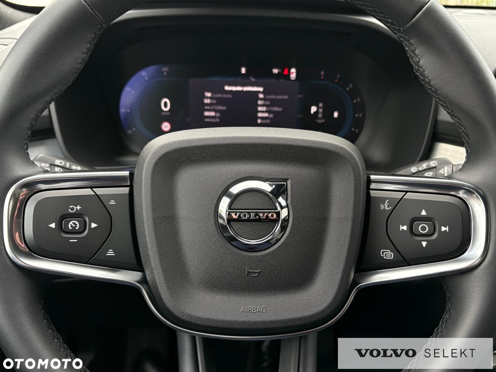 Volvo XC 40 - 20