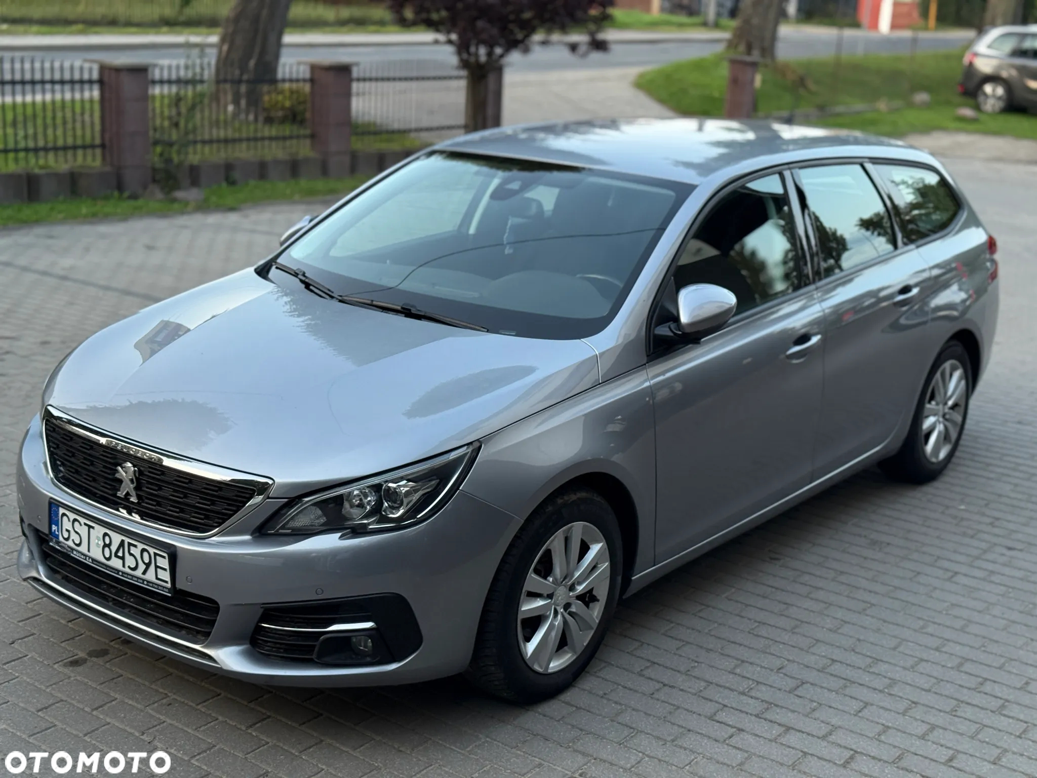 Peugeot 308 1.5 BlueHDi Active Pack Business S&S EAT8 - 2
