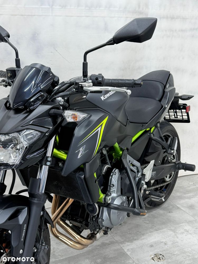 Kawasaki Z 650 - 5