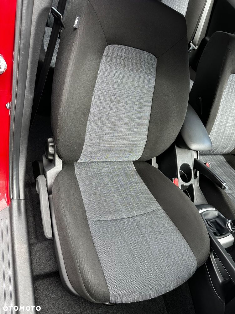 Kia Ceed 1.4 Comfort + - 14