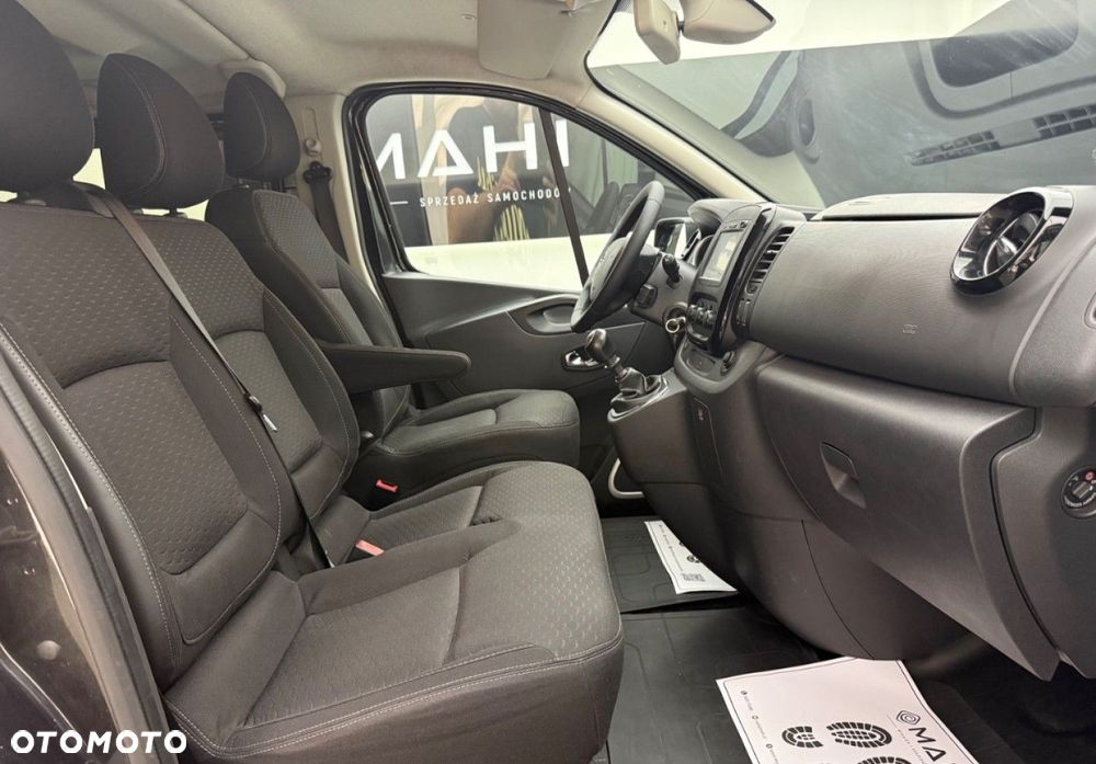 Opel Vivaro L1H1 2,7t Elegance Business - 18