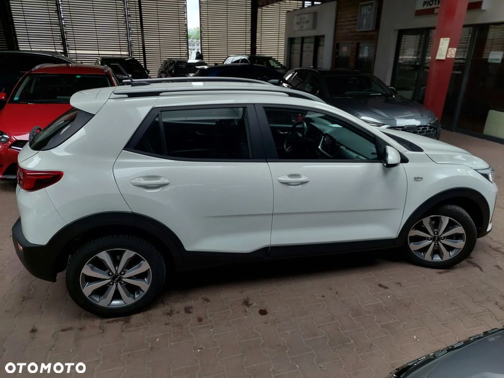 Kia Stonic 1.0 T-GDI M - 14