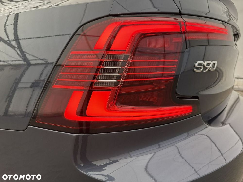 Volvo S90 - 29