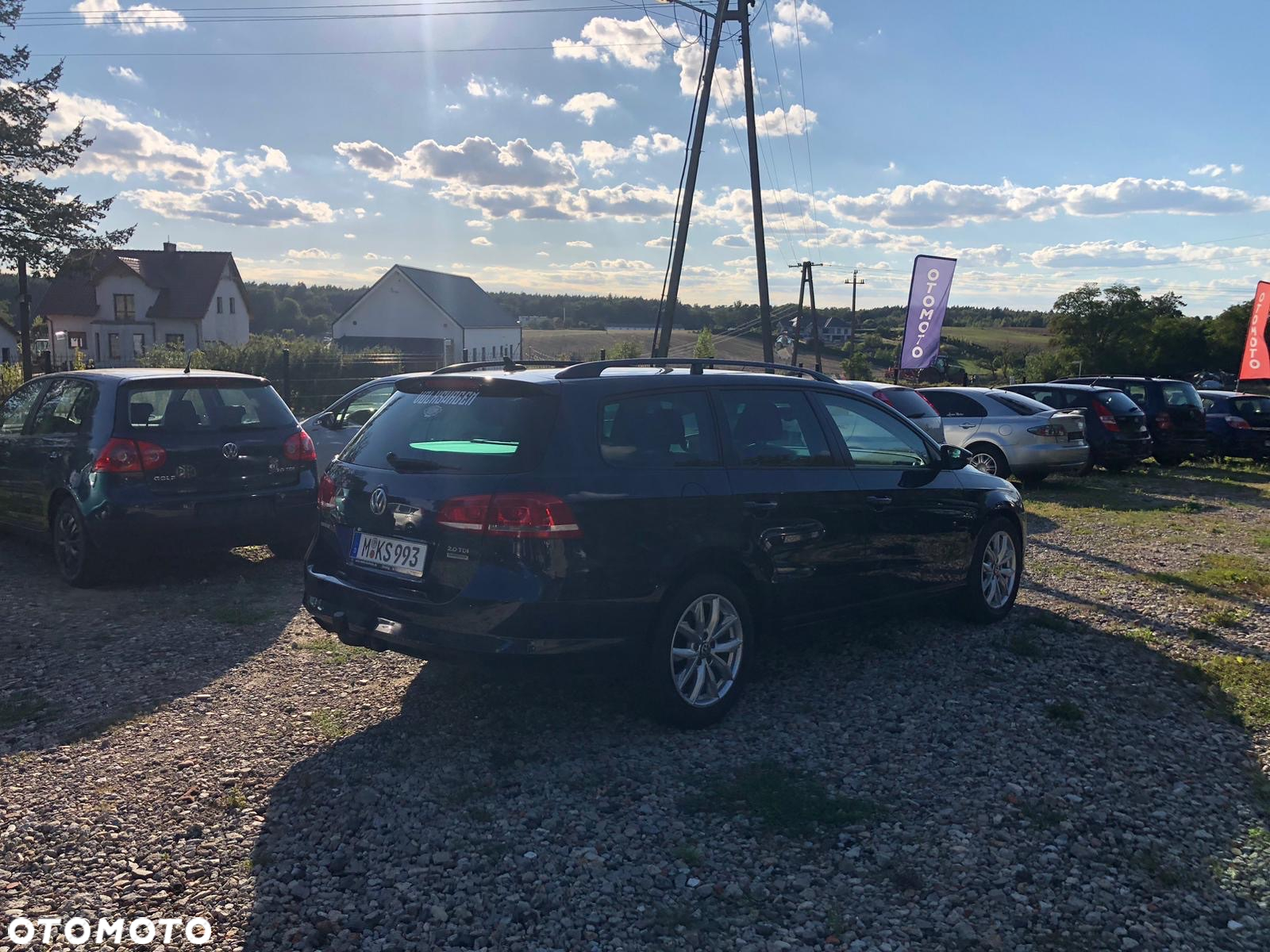 Volkswagen Passat - 10