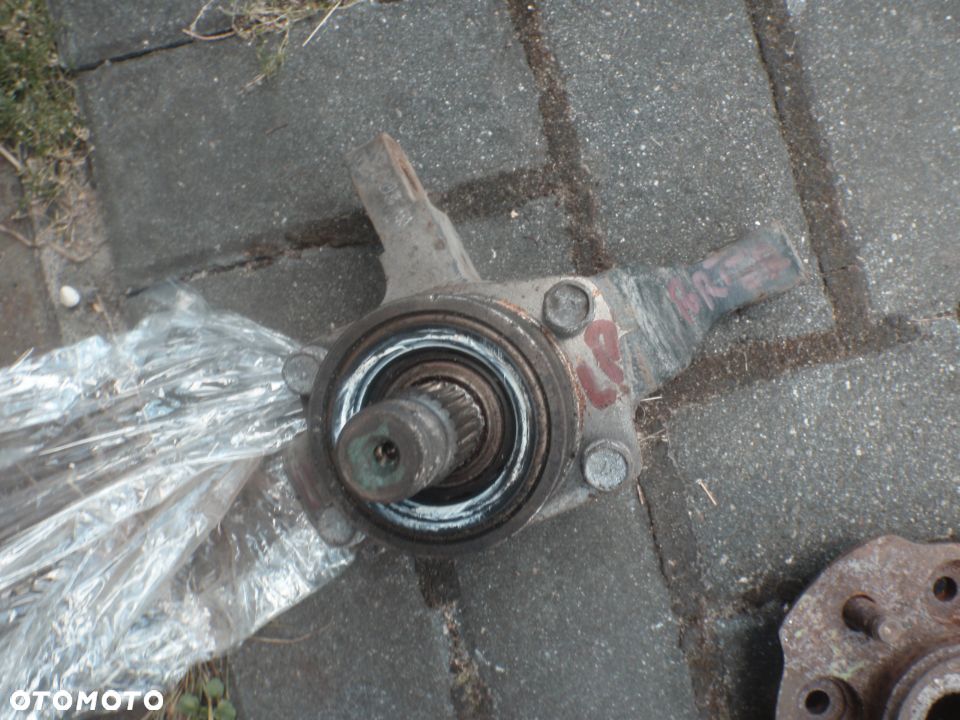 zawieszenie piasta zwrotnica łożysko piaggio porter - 2