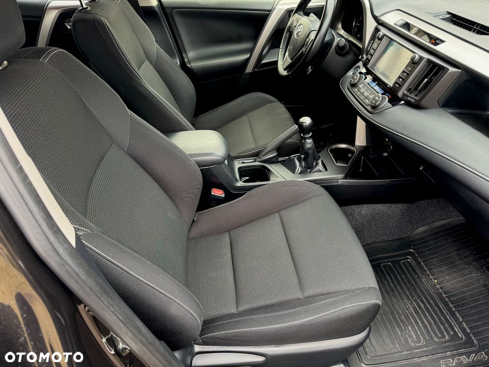 Toyota RAV4 2.0 Active - 10