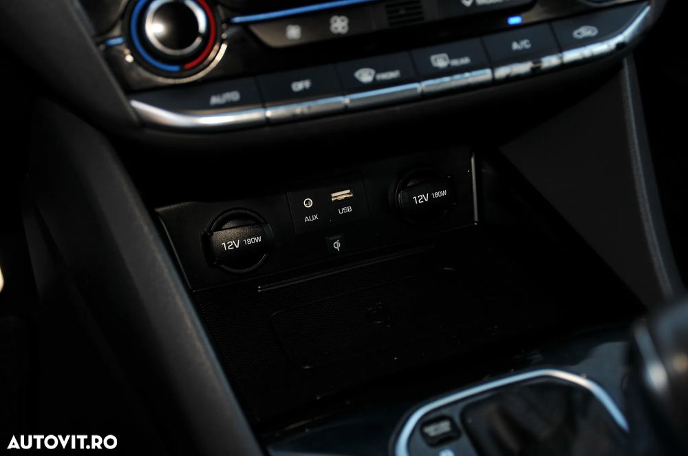Hyundai IONIQ 141CP Exclusive - 12