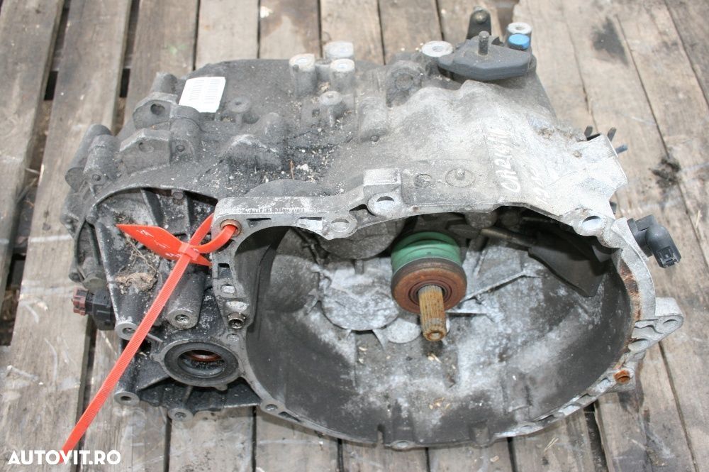 Cutie Viteze Mitsubishi Carisma 1.9 Dci Manuala 5+1 Viteze garantie - 3