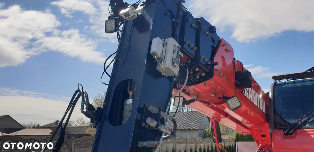 Manitou MRT 2150+/ kosz hydr /widły hydr/pilot /najbogatsza wersja wyposażenia - 36