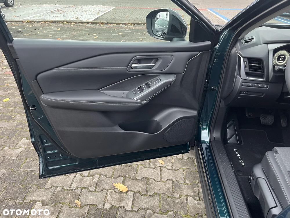 Nissan Qashqai 1.3 DIG-T mHEV N-Connecta Xtronic - 10