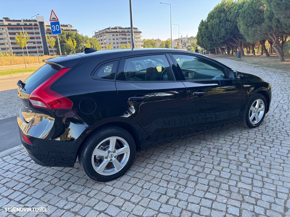 Volvo V40 2.0 D2 Kinetic Eco - 19