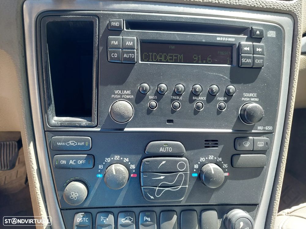 Volvo S60 2.4 D5 Nivel 3 - 28