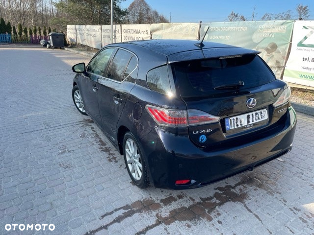 Lexus CT 200h Prestige - 2