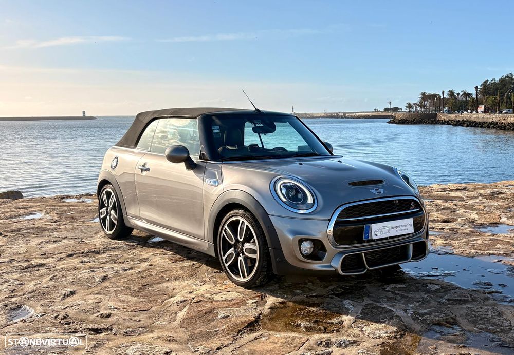 MINI Cabrio Cooper SD Auto Desportiva - 13
