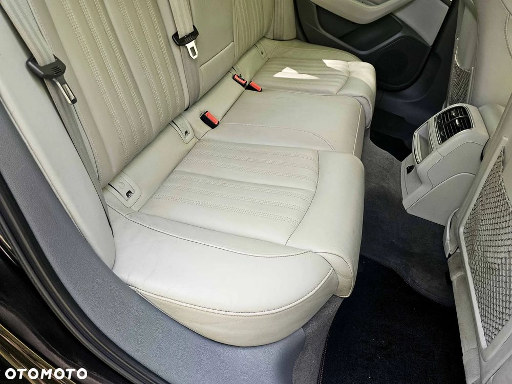 Audi A6 Avant 2.0 TDI Ultra S tronic - 22