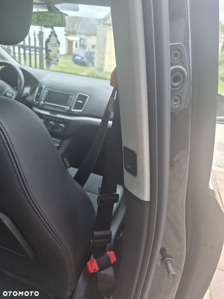 Volkswagen Sharan - 4