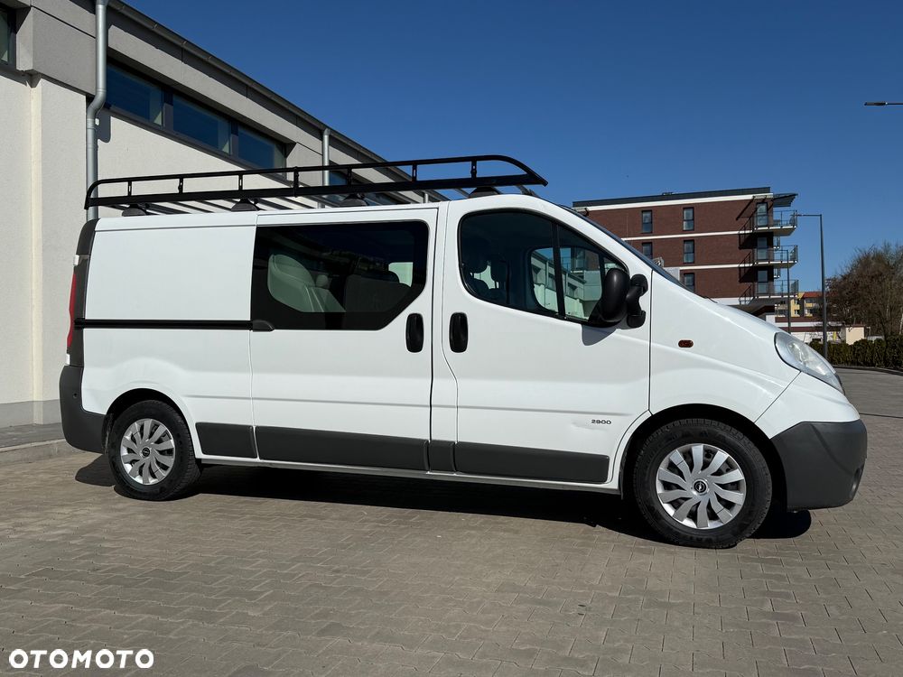 Opel Vivaro - 19
