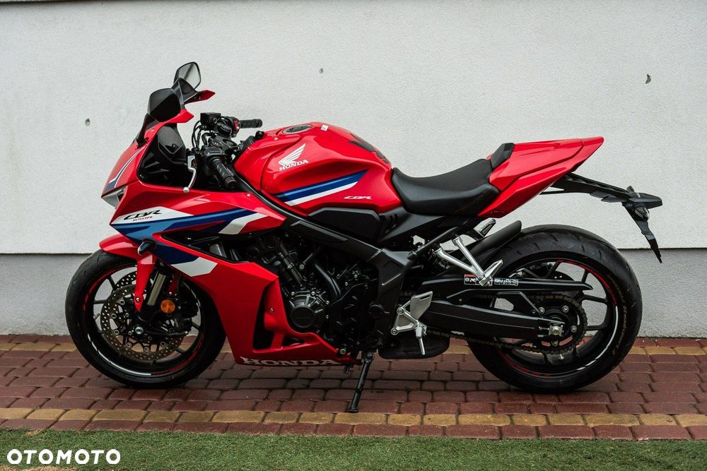 Honda CBR - 6