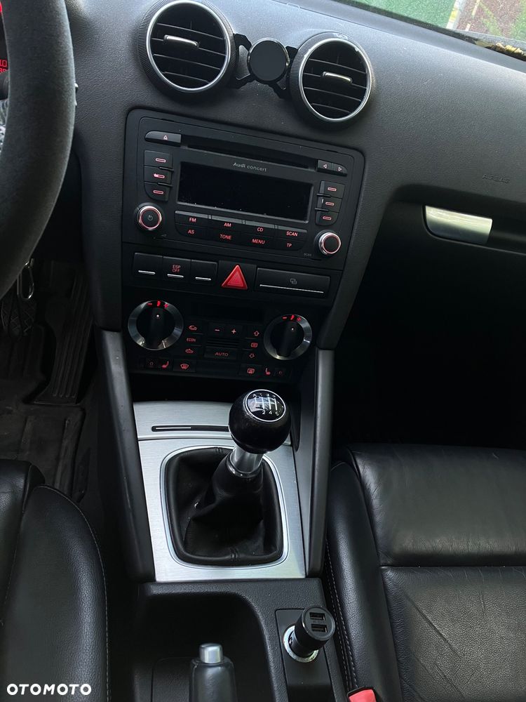 Audi A3 Sportback - 16