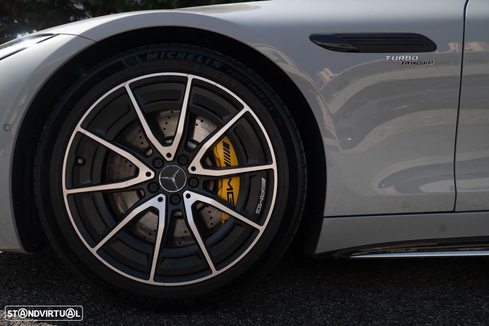 Mercedes-Benz SL 43 AMG Standard - 26