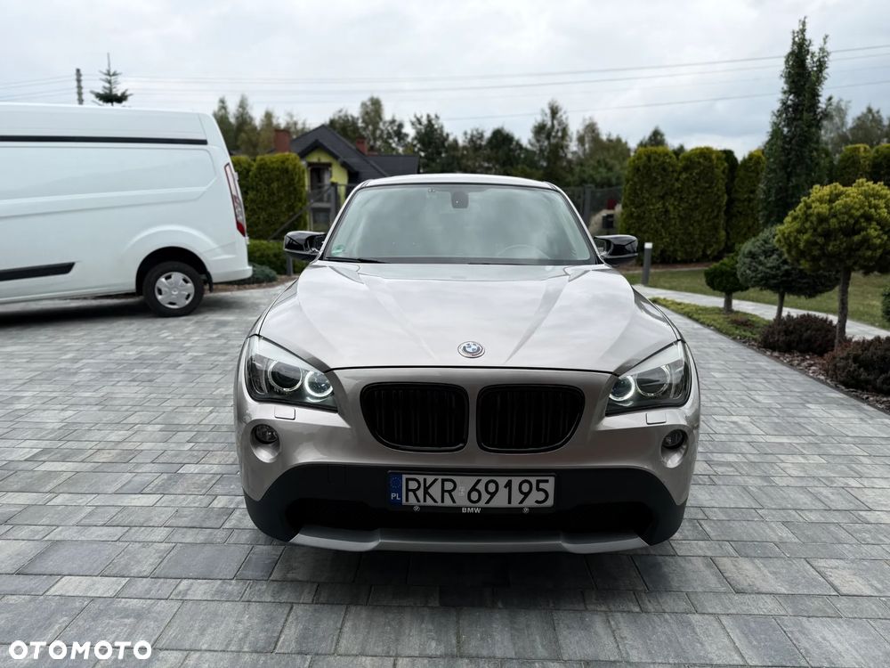 BMW X1 sDrive18i - 2