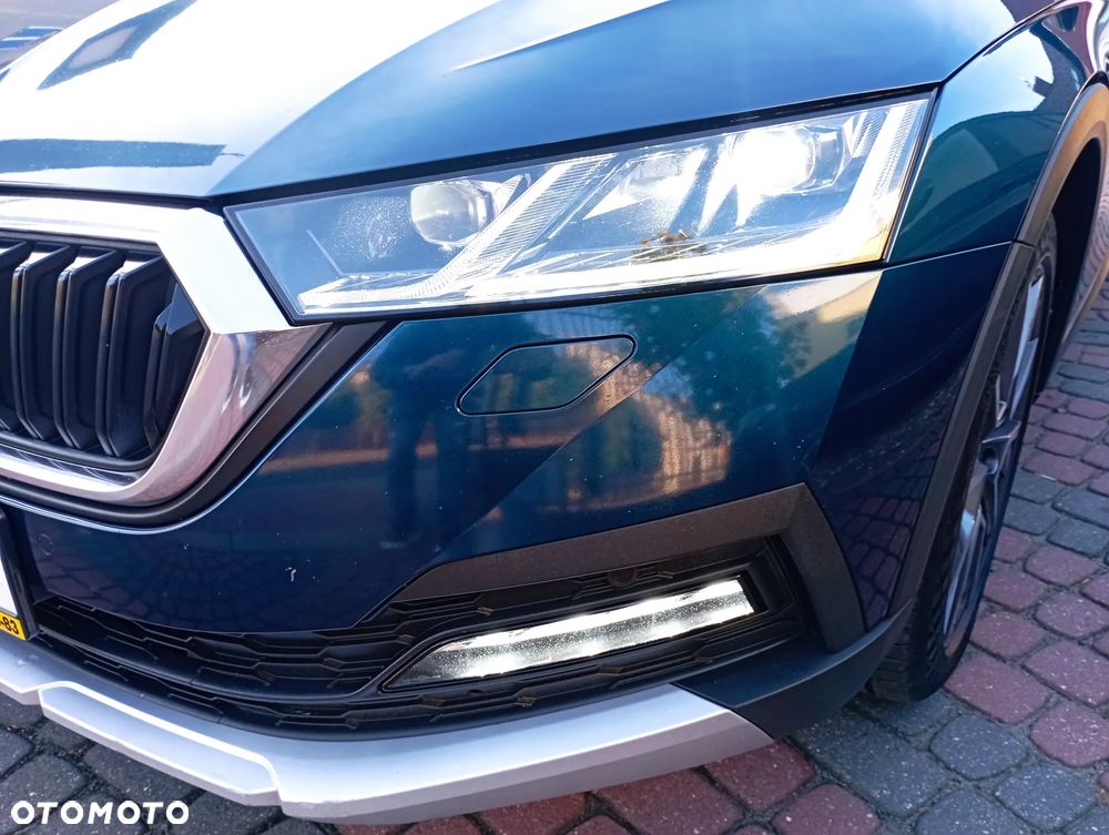 Skoda Octavia 2.0 TDI 4x4 Scout DSG - 34