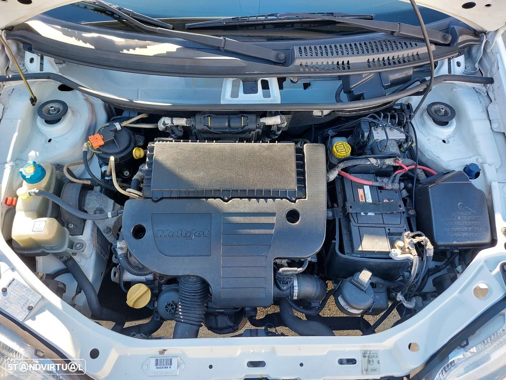 Fiat punto van 1.3 multijet 70cv, estimado - 19