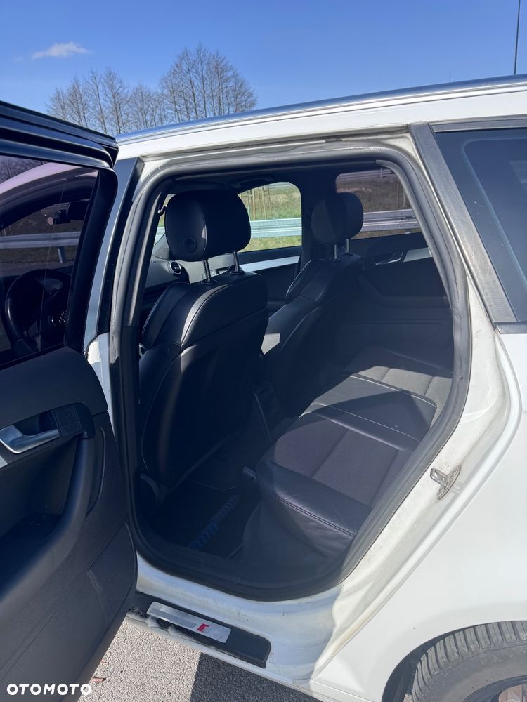 Audi A3 Sportback 3.2 Quattro S tronic - 9