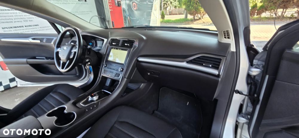Ford Mondeo 2.0 EcoBlue Business Edition - 37