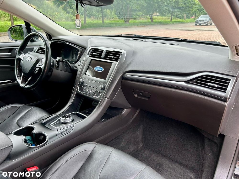 Ford Mondeo 2.0 EcoBlue Titanium - 16