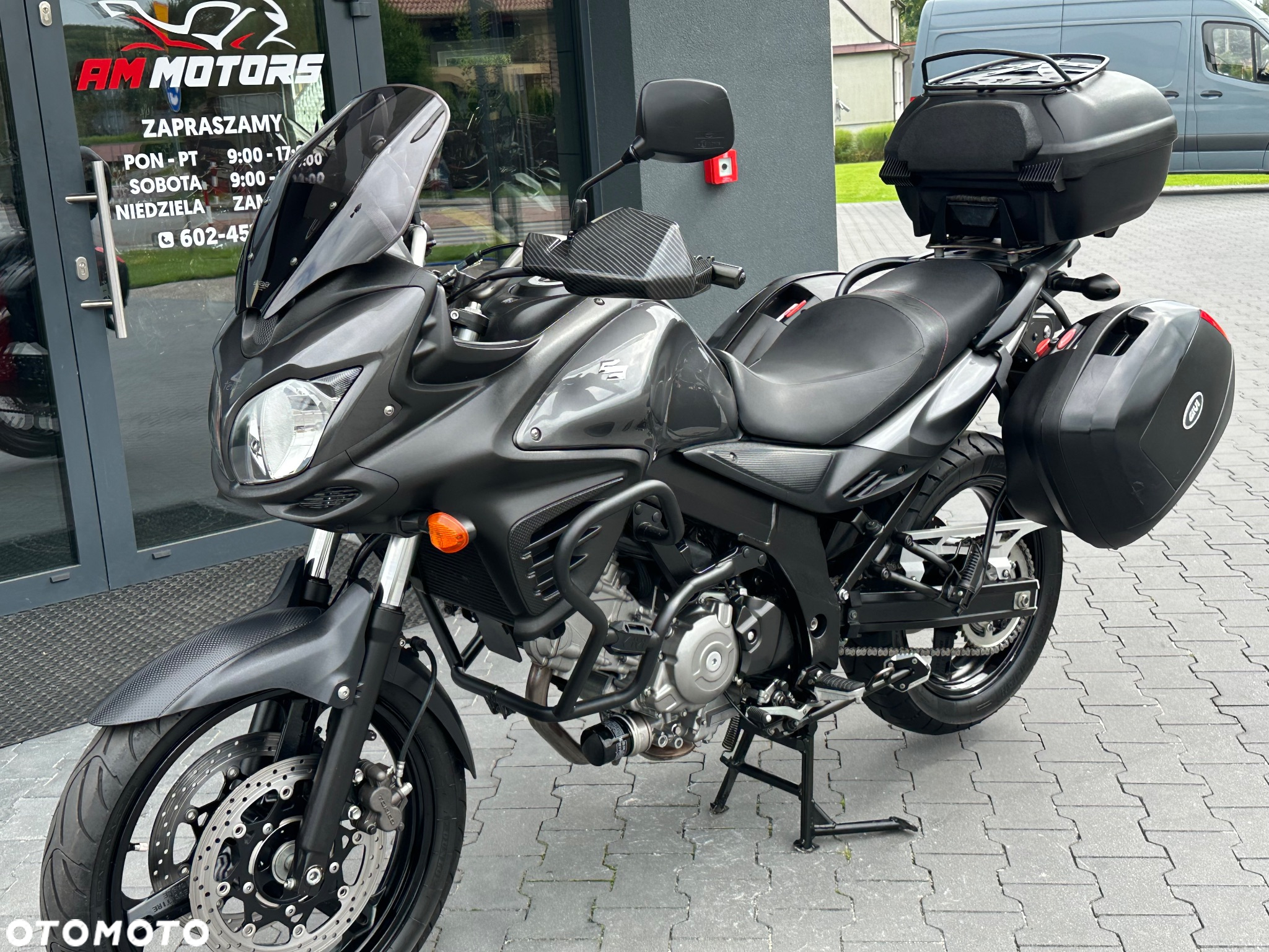 Suzuki V-STROM - 40