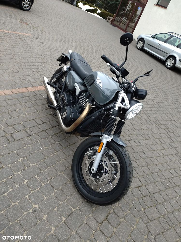 Brixton Cromwell - 3