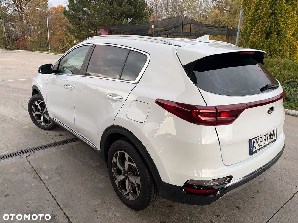 Kia Sportage 1.6 CRDI AWD Eco-Dynamics+ (48V M-H) DCT PLATINUM - 3