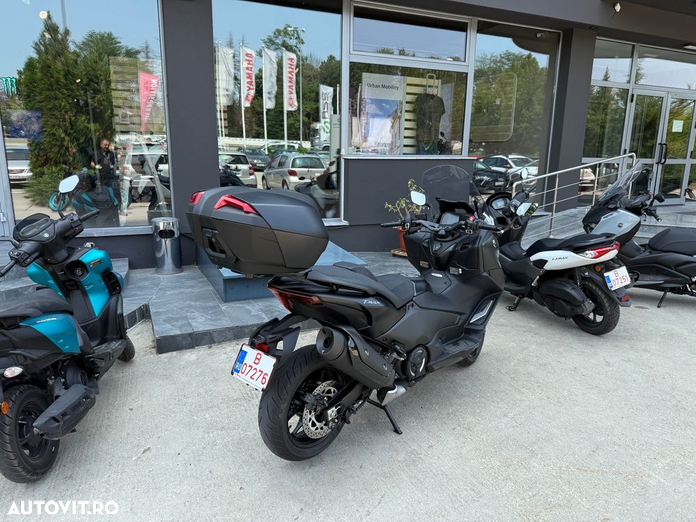 Yamaha TMAX 560 - 3