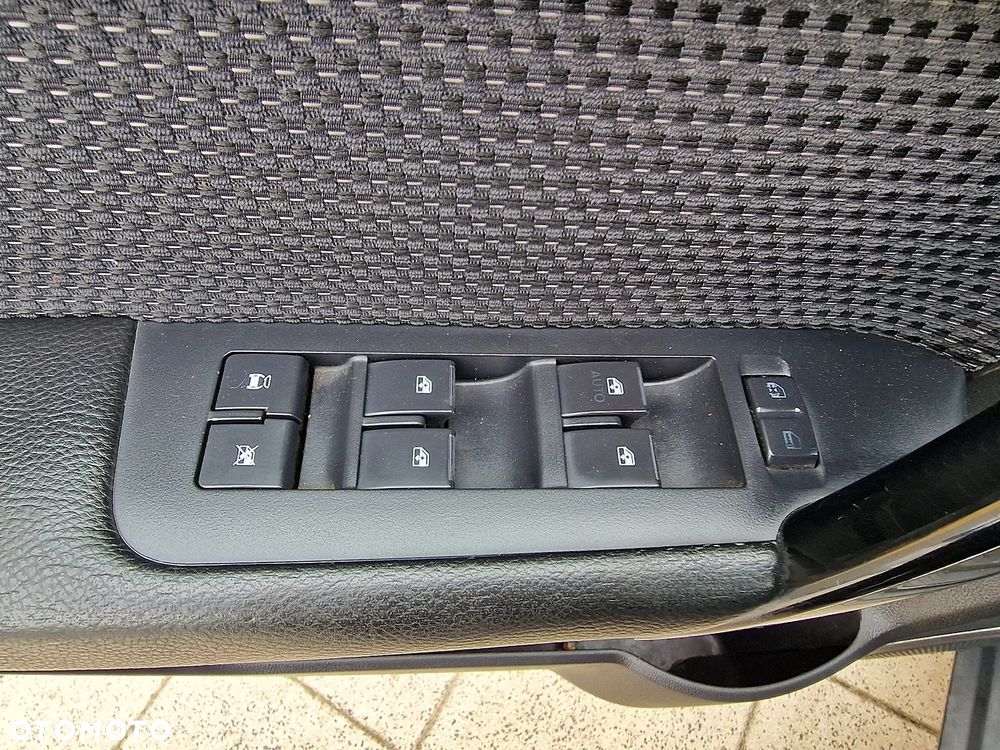Chevrolet Captiva 2.4 2WD 5 Sitzer LS - 12