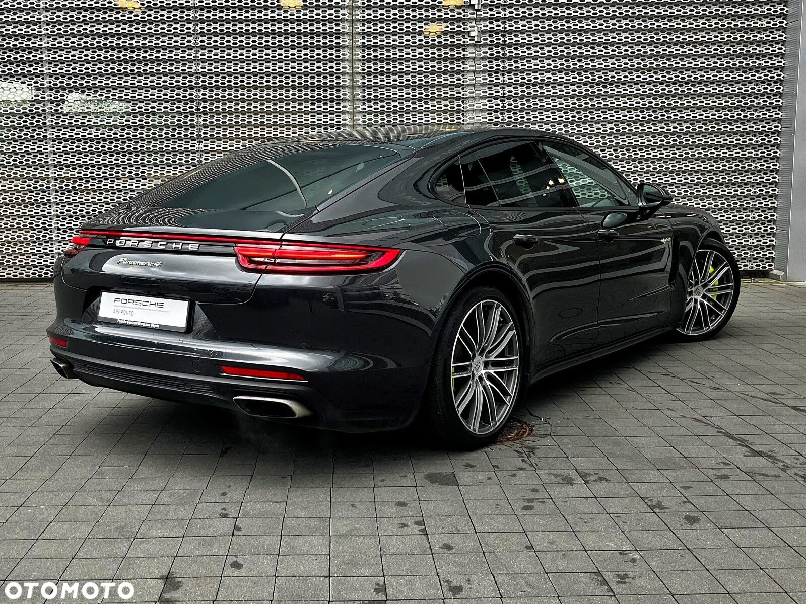 Porsche Panamera - 5