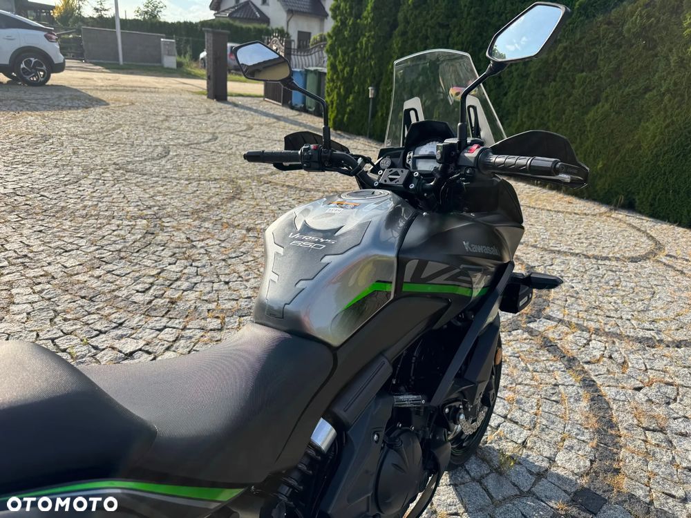 Kawasaki Versys 650 - 32