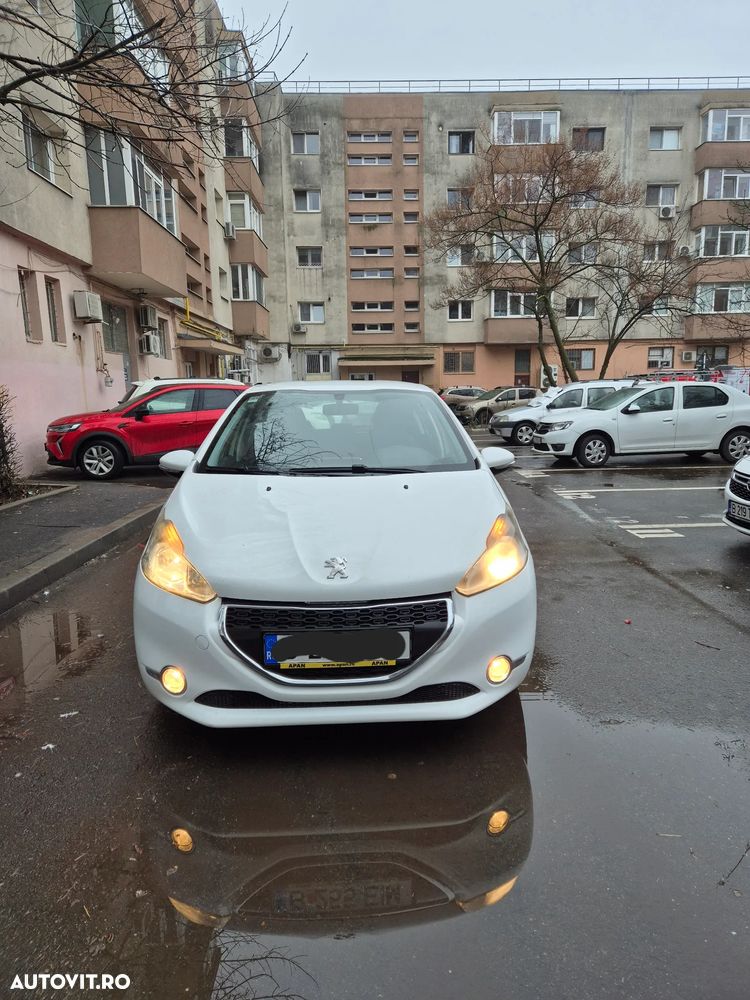 Peugeot 208 1.4 HDi FAP Active - 2