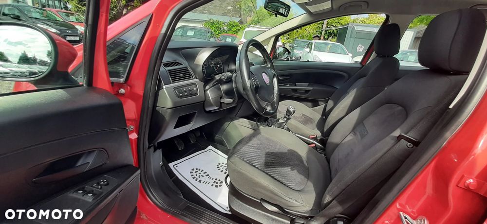 Fiat Grande Punto - 36