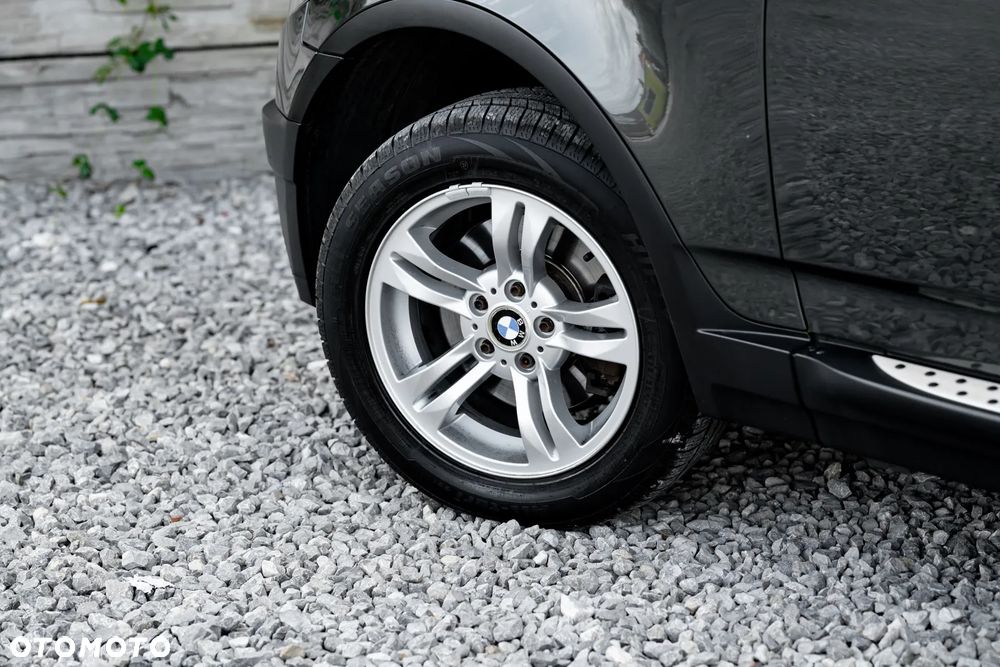 BMW X3 3.0i - 12