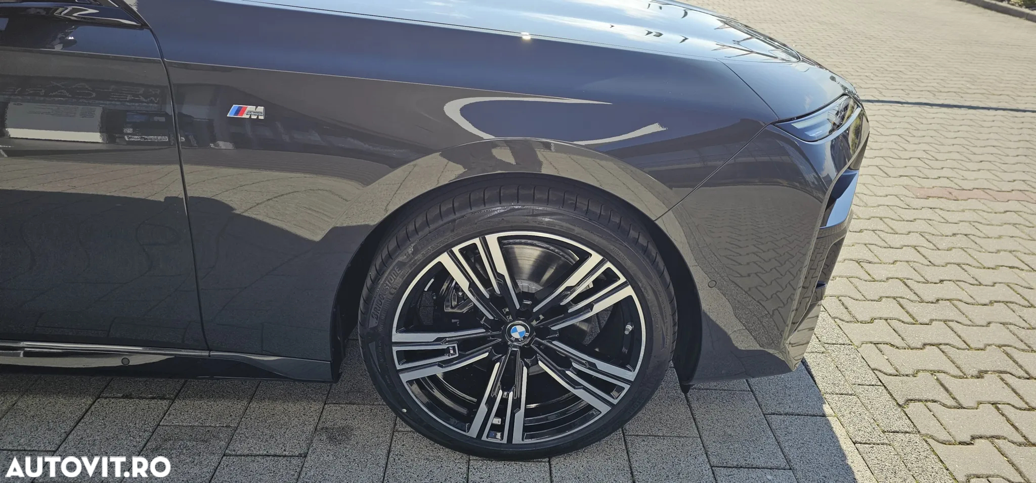 BMW Seria 7 740d xDrive MHEV - 4